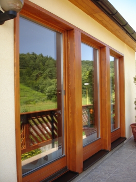 Eurookná a drevo-hlinikove okná