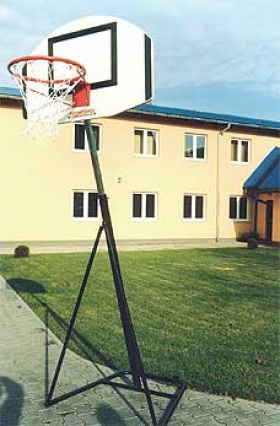 Zostava basketbalovej konštrukcie - prenosná