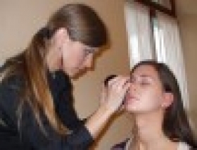 Make-up a hair-styling