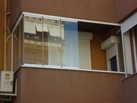 Presklené fasády