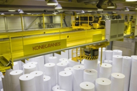 Jeřáby pro papírny - Přechodné skladování nezabalených rolí