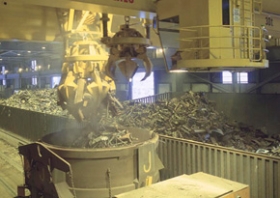 Jeřáby pro ocelářský průmysl - Jeřáby pro zpracování kovového odpadu