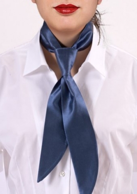 Dámska kravata azúrovo modrej farby