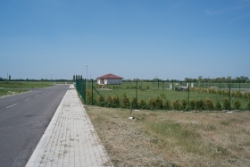 Posledných 8 pozemkov na predaj - Rozárium Kvetoslavov - len 15 km od BA