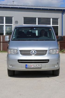Prepravné služby - VW CARAVELLE pre 8 cestujúcich + vodič