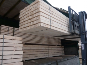 Predaj drevených stavebných materiálov