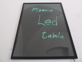 Písacia LED tabuľa